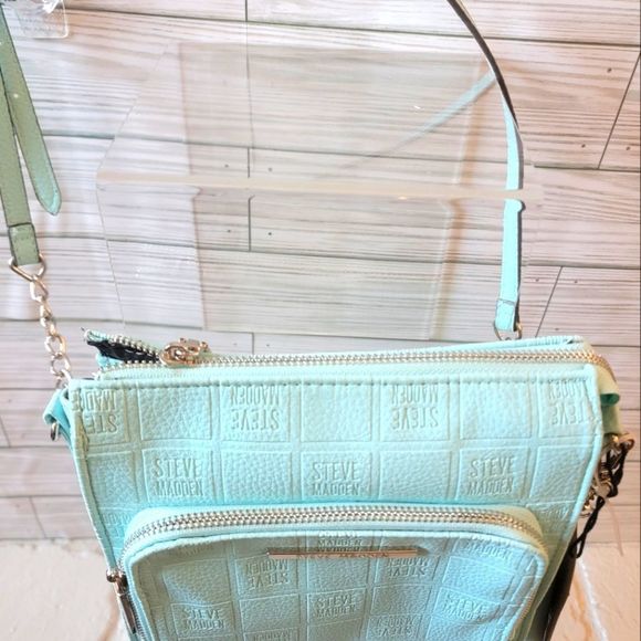 NWT STEVE MADDEN BGRANDE SQUARE LOGO AQUA CROSSBODY PURSE BAG DOME - Picture 3 of 5